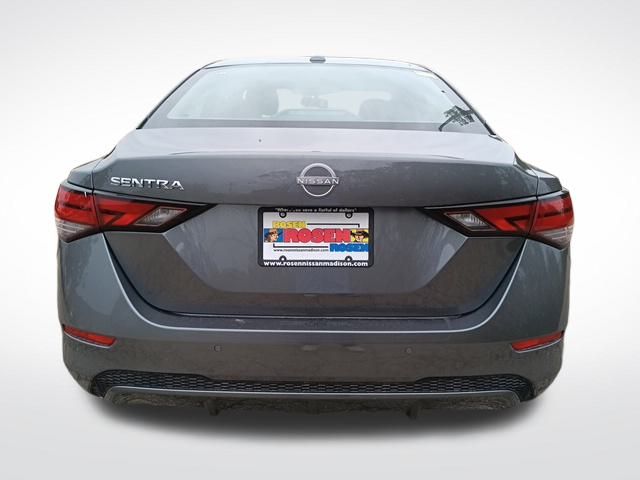 2025 Nissan Sentra SV photo 4