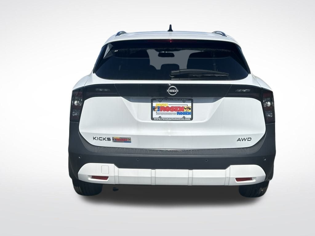 New 2026 Nissan Kicks SV SUV