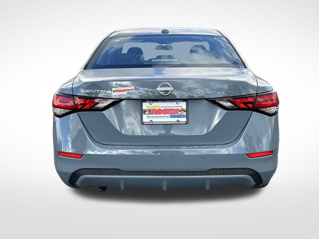 New 2025 Nissan Sentra SV Sedan