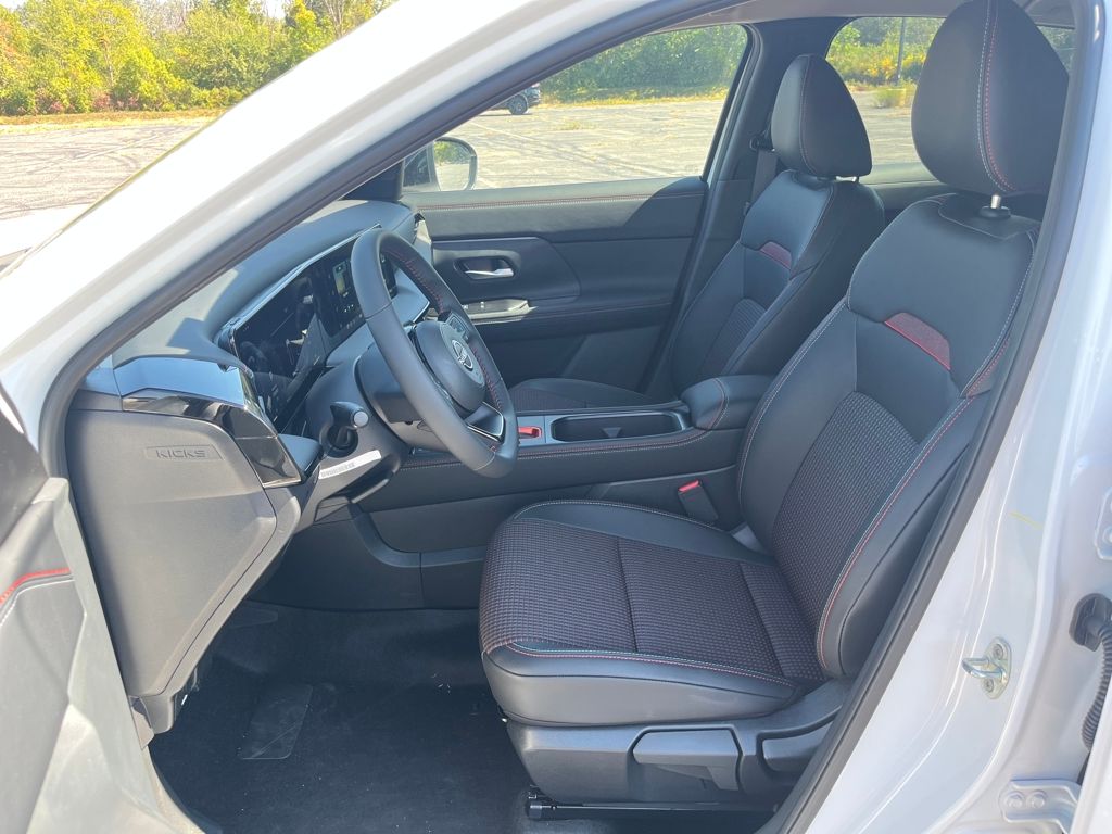 2026 Nissan KICKS SR AWD - Photo 13