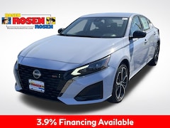 2025 Nissan Altima SR Sedan