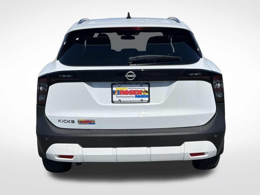 New 2026 Nissan Kicks SV SUV