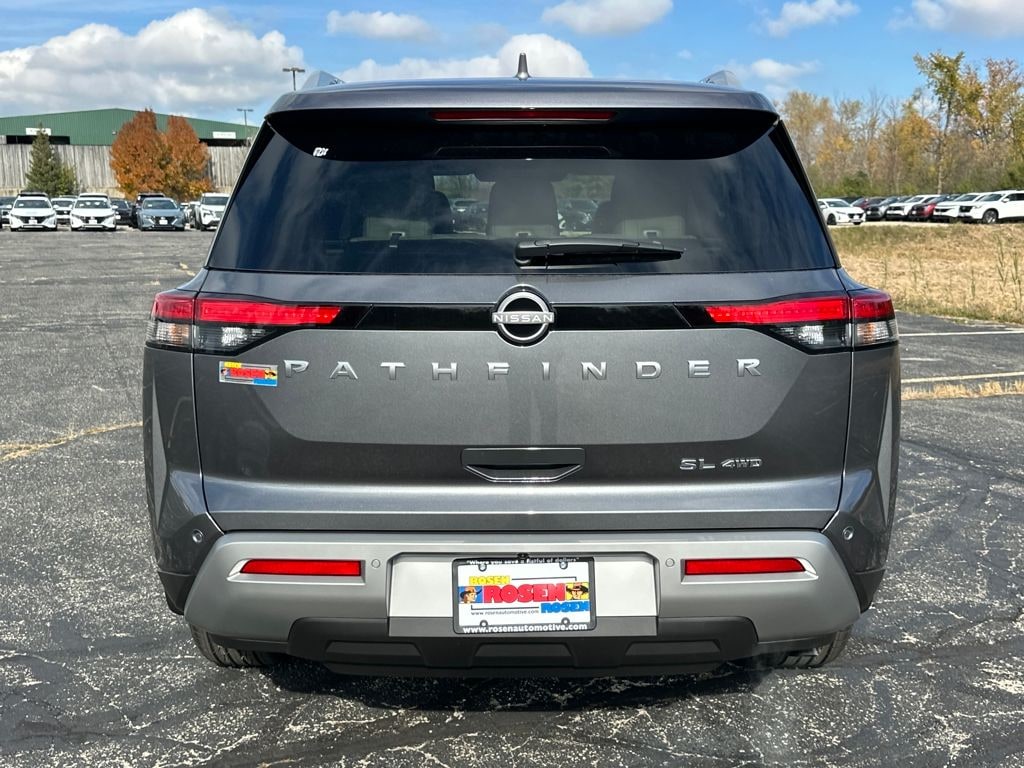 New 2025 Nissan Pathfinder SL SUV