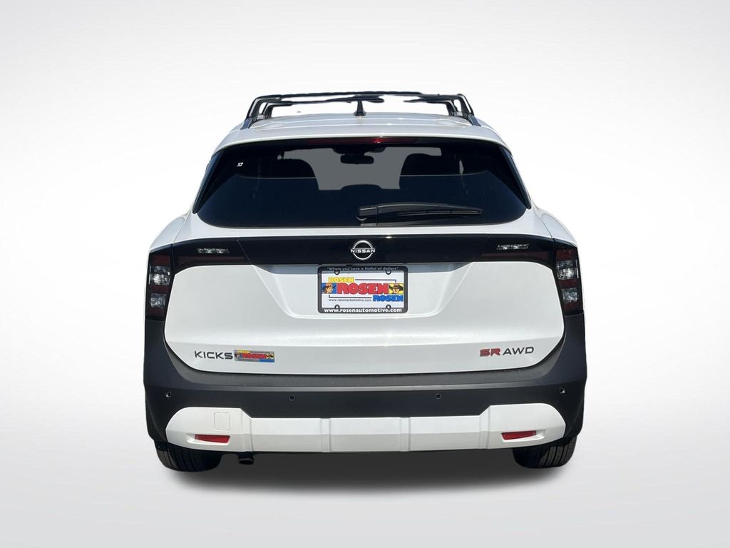 2026 Nissan KICKS SR AWD - Photo 4