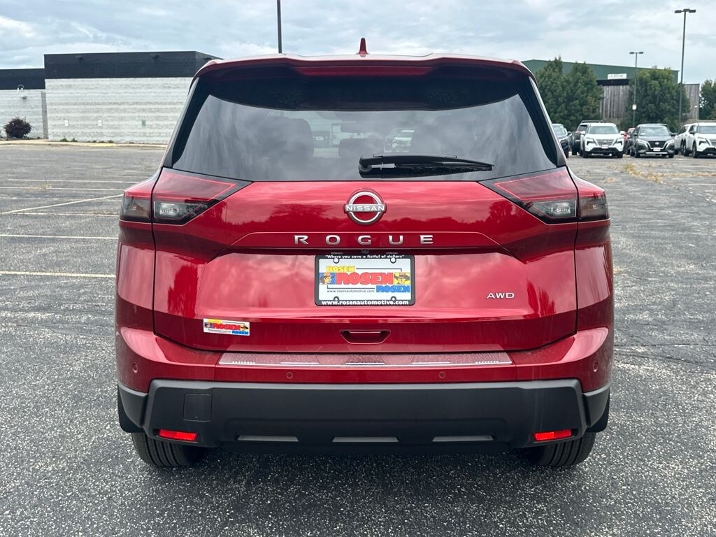 New 2026 Nissan Rogue SV SUV