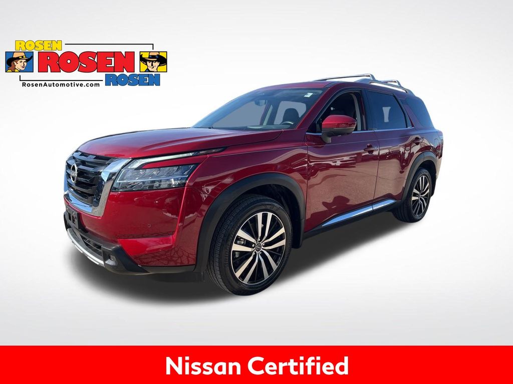 2024 Nissan Pathfinder Platinum
