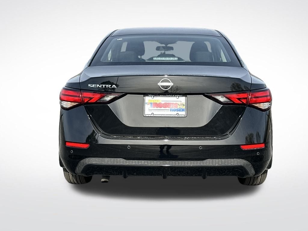 2025 Nissan Sentra S photo 4