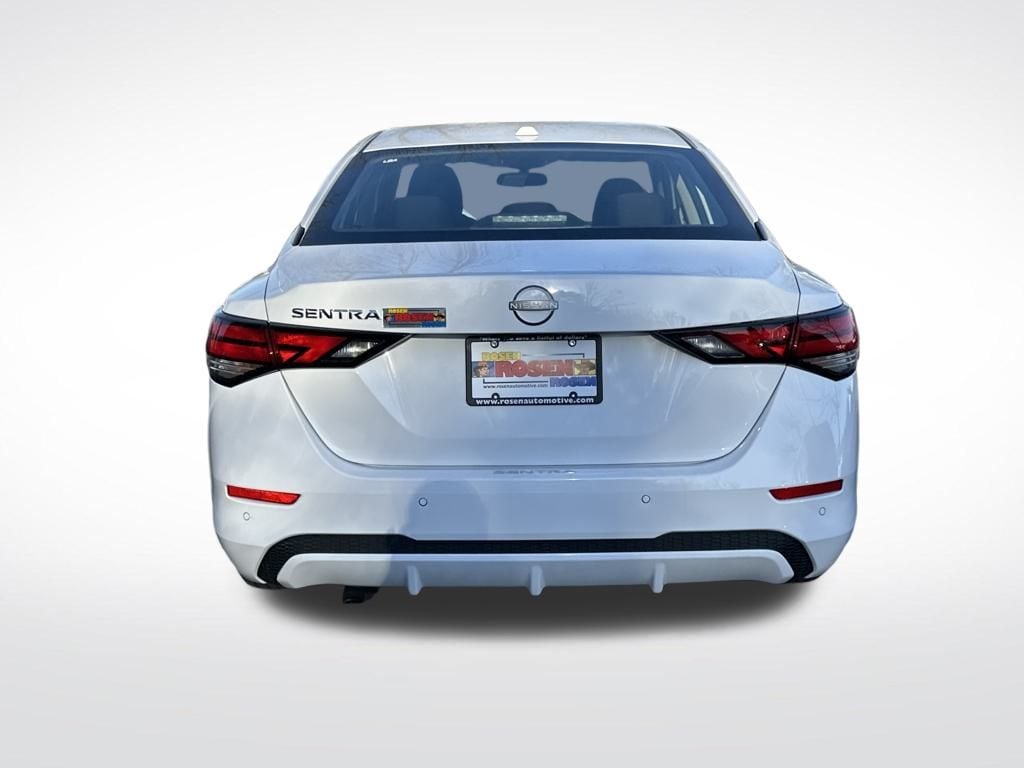 2025 Nissan Sentra S photo 4