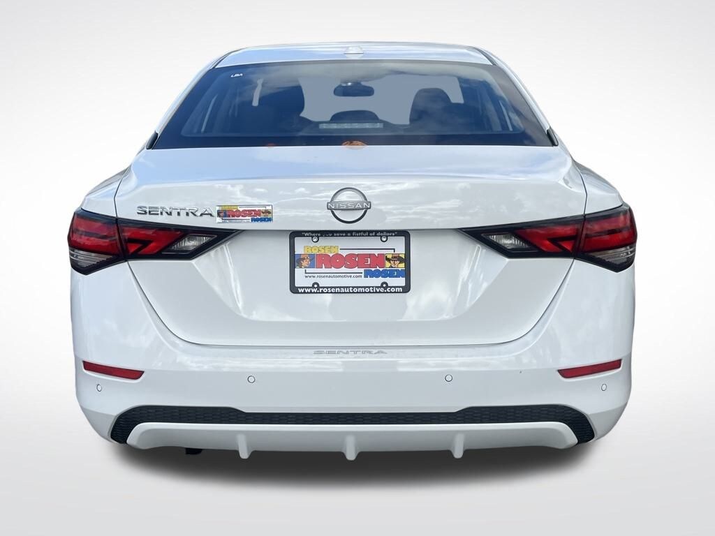 New 2025 Nissan Sentra SV Sedan