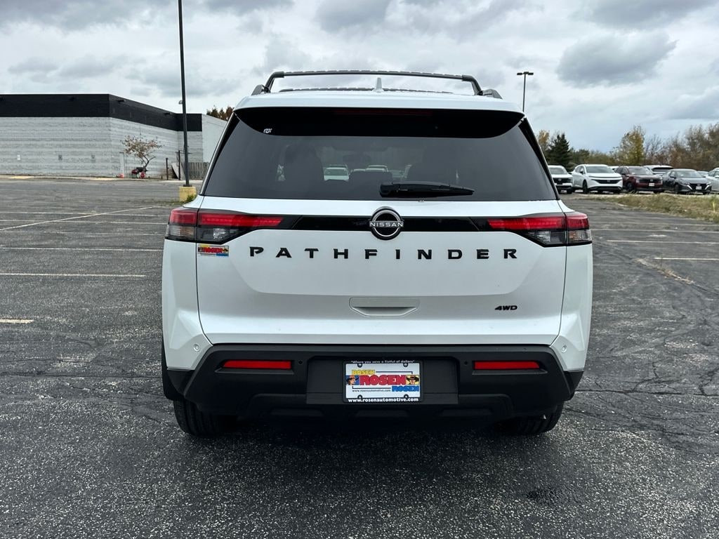 New 2025 Nissan Pathfinder SV SUV