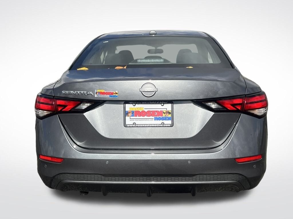 New 2025 Nissan Sentra SV Sedan