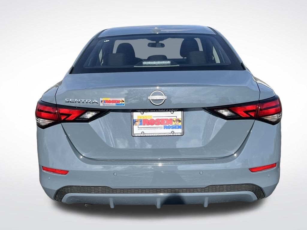 New 2025 Nissan Sentra SV Sedan