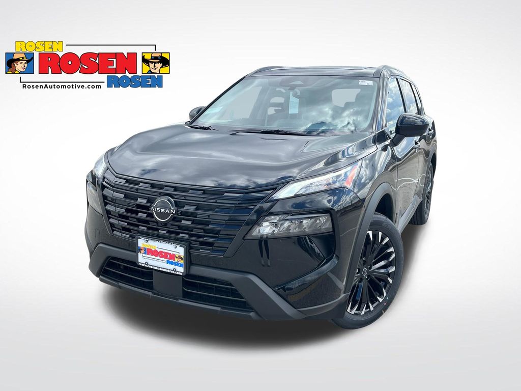 2026 Nissan Rogue Dark Armor AWD's photo