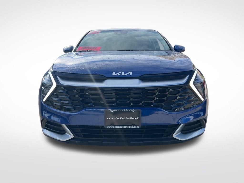 2025 Kia Sportage EX photo 2