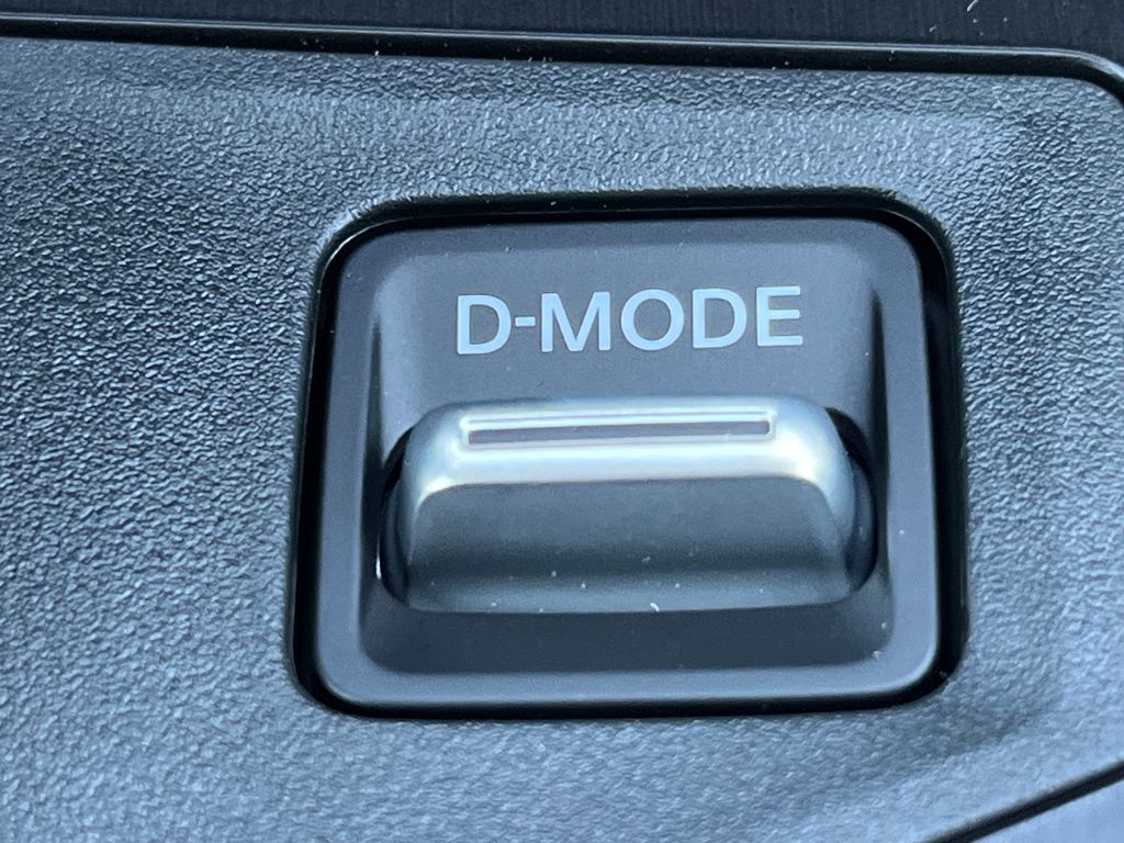 2026 Nissan KICKS SR AWD - Photo 31