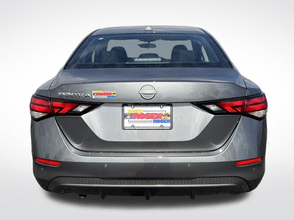 New 2025 Nissan Sentra SV Sedan