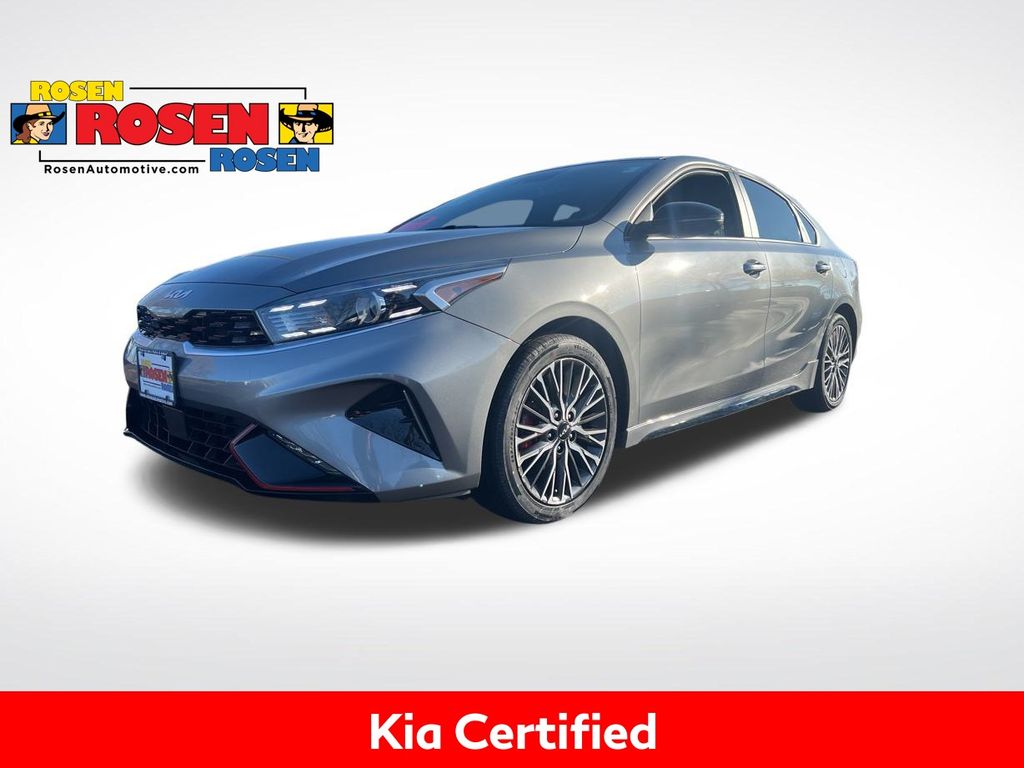2023 Kia Forte GT-Line's photo