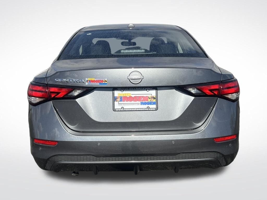 New 2025 Nissan Sentra SV Sedan