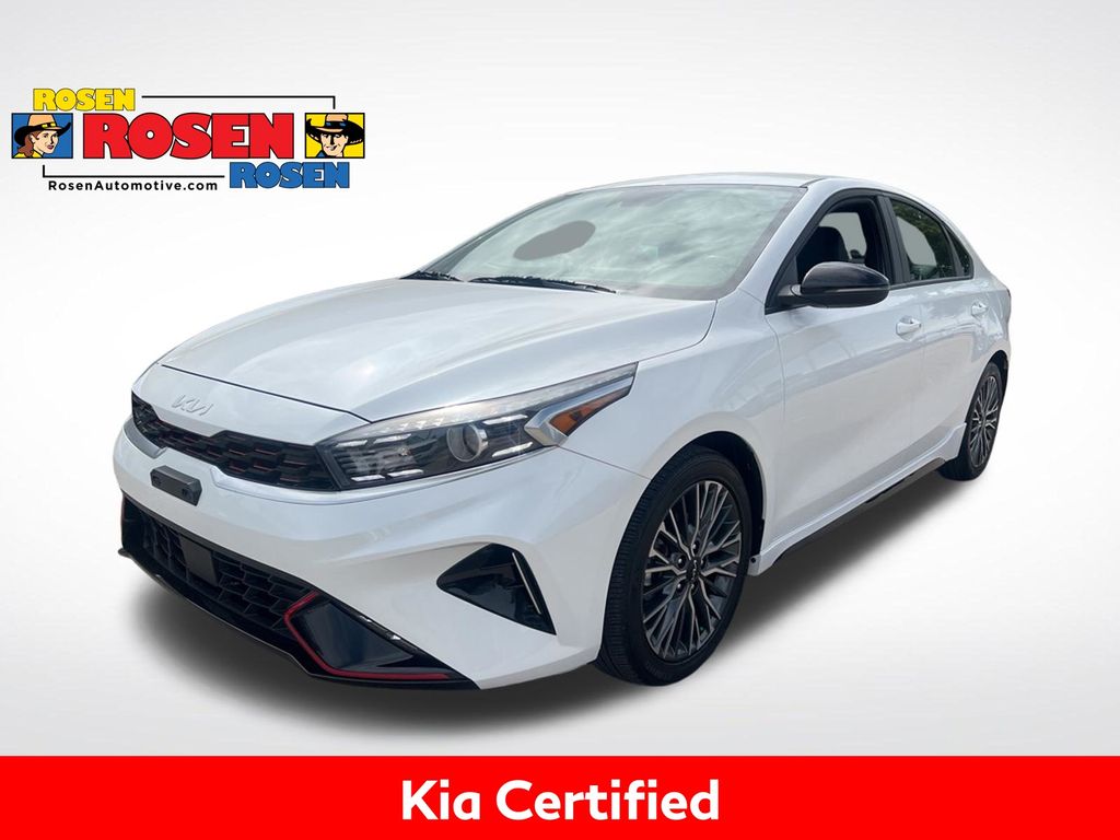 2022 Kia Forte GT-Line AT's photo