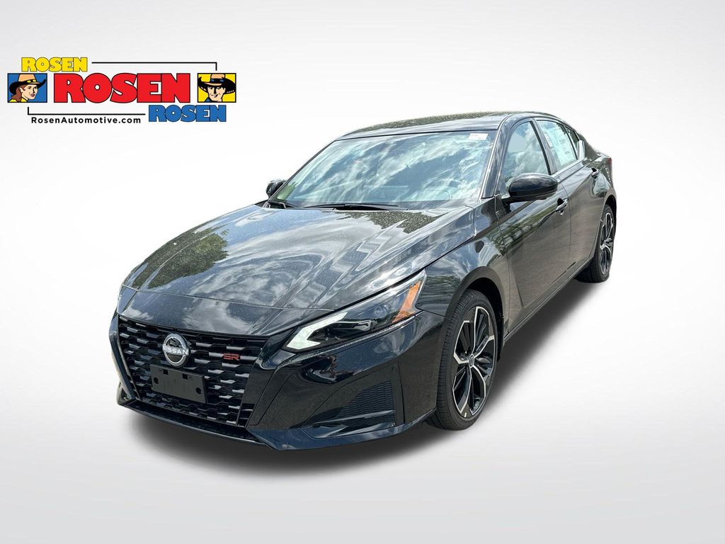 2026 Nissan Altima 2.5 SR AWD's photo