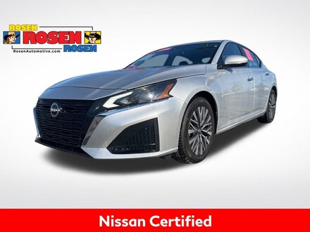 2023 Nissan Altima 2.5 SV Sedan