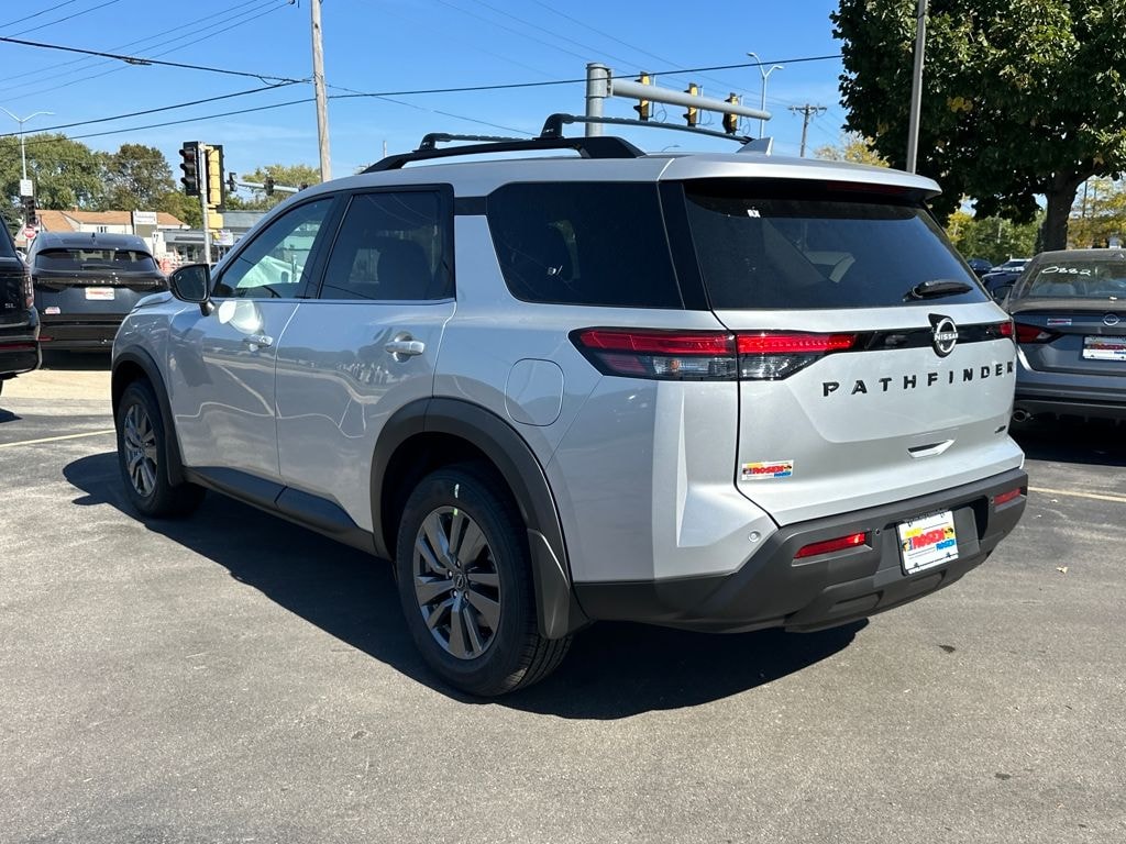 New 2025 Nissan Pathfinder SV SUV