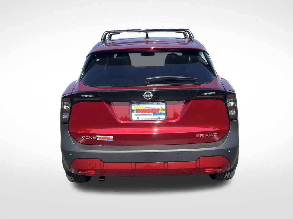 New 2026 Nissan Kicks SR SUV