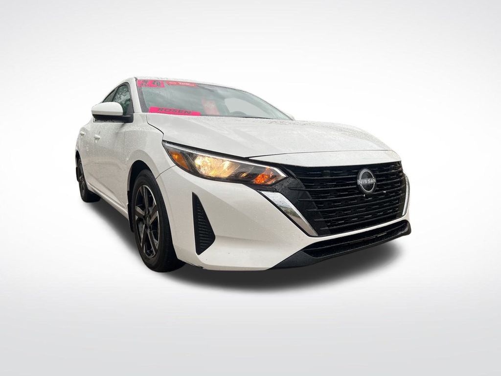 2024 Nissan Sentra SV photo 3