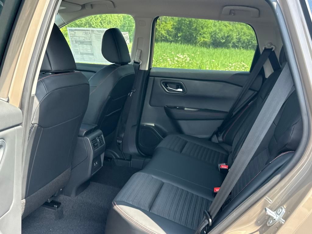 2026 Nissan Rogue Rock Creek - Photo 13
