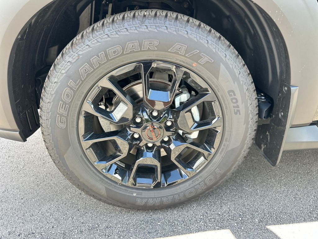 2026 Nissan Armada PRO-4X - Photo 43