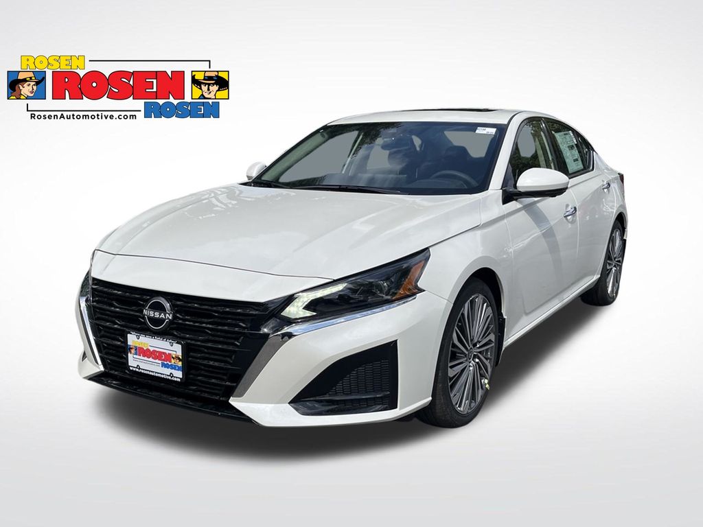 2025 Nissan Altima