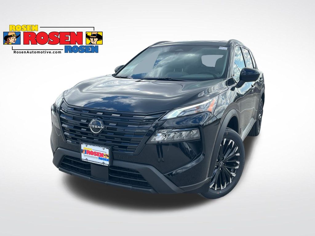 2026 Nissan Rogue Dark Armor AWD's photo