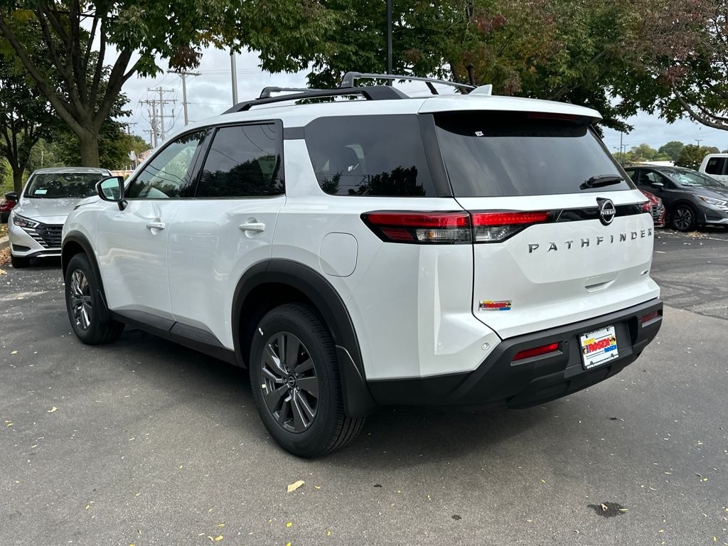 New 2025 Nissan Pathfinder SV SUV