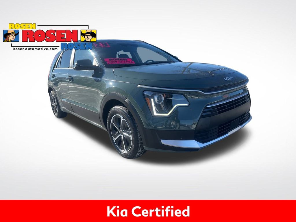 2023 Kia Niro EX's photo