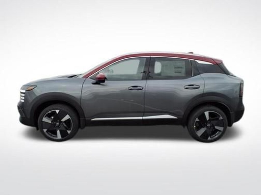 New 2025 Nissan Kicks SR SUV