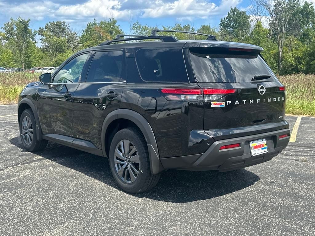 New 2025 Nissan Pathfinder SV SUV