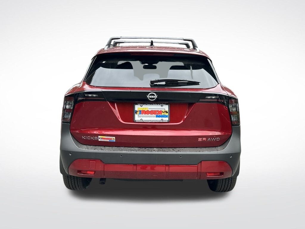 New 2026 Nissan Kicks SR SUV