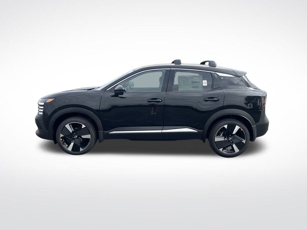 New 2026 Nissan Kicks SR SUV