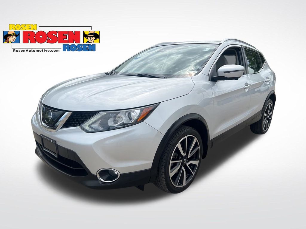 2018 Nissan Rogue Sport SL AWD's photo