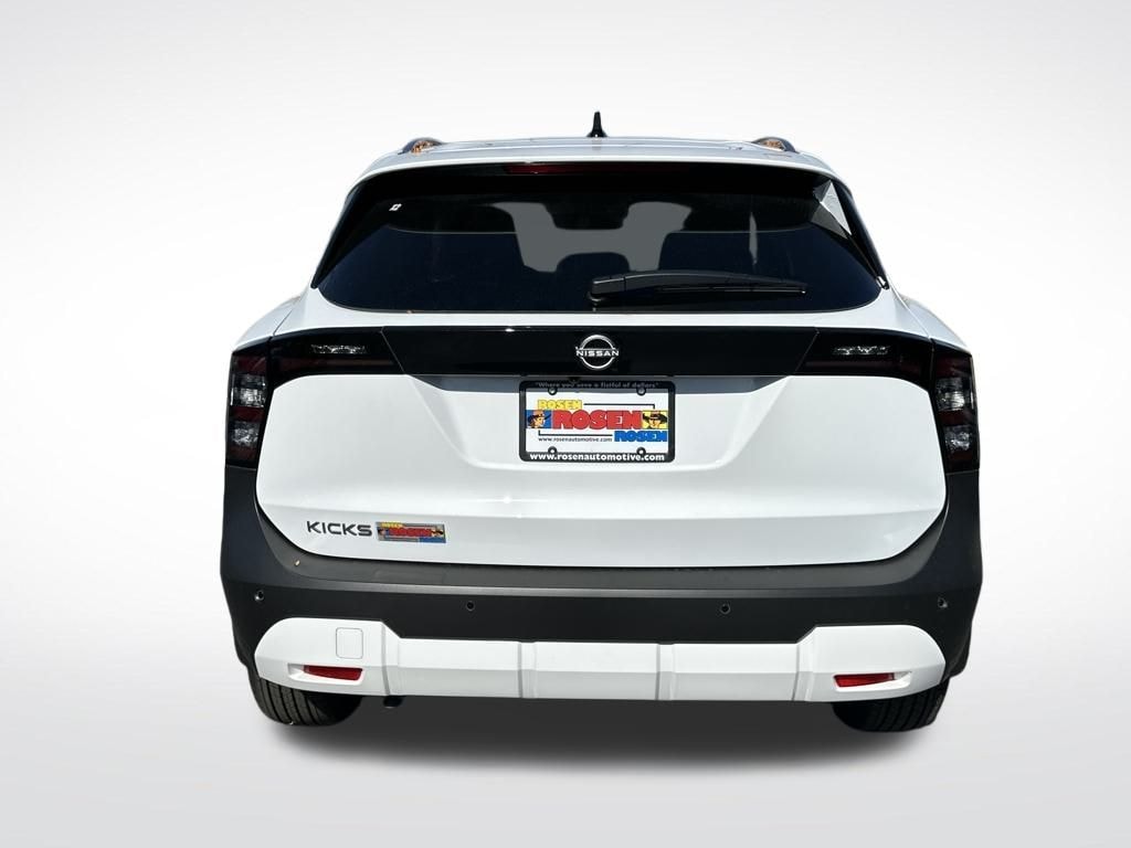 New 2026 Nissan Kicks SV SUV