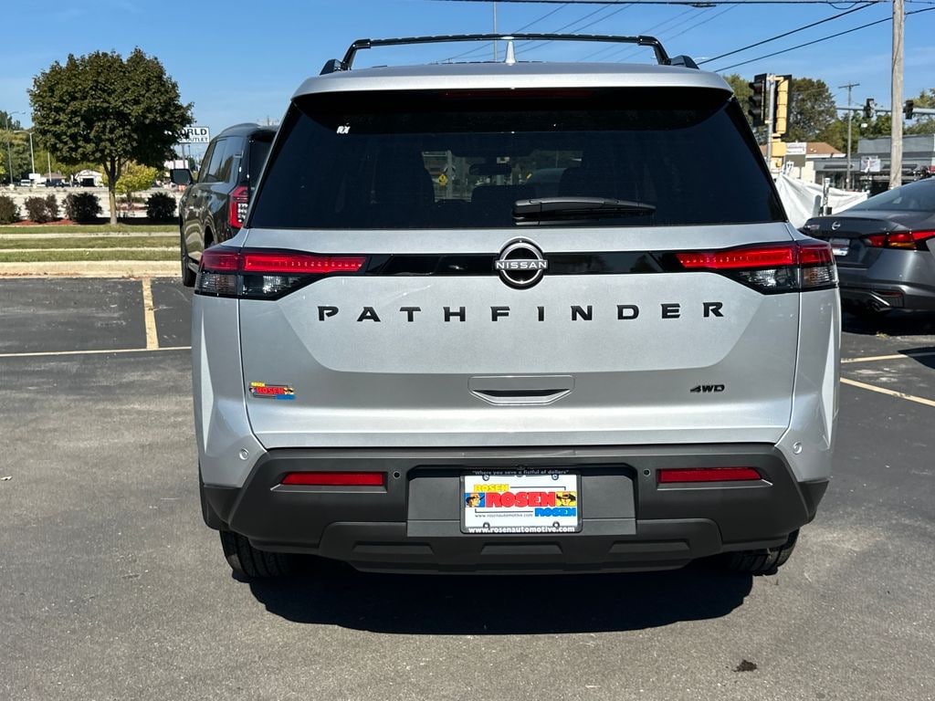 New 2025 Nissan Pathfinder SV SUV