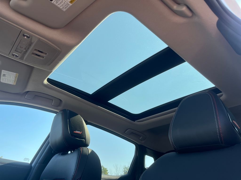 2026 Nissan KICKS SR AWD - Photo 14