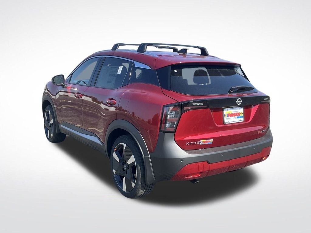 New 2026 Nissan Kicks SR SUV