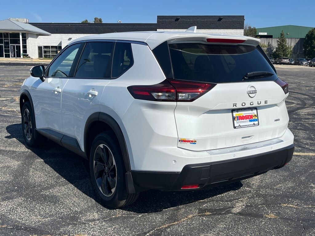 New 2026 Nissan Rogue SV SUV