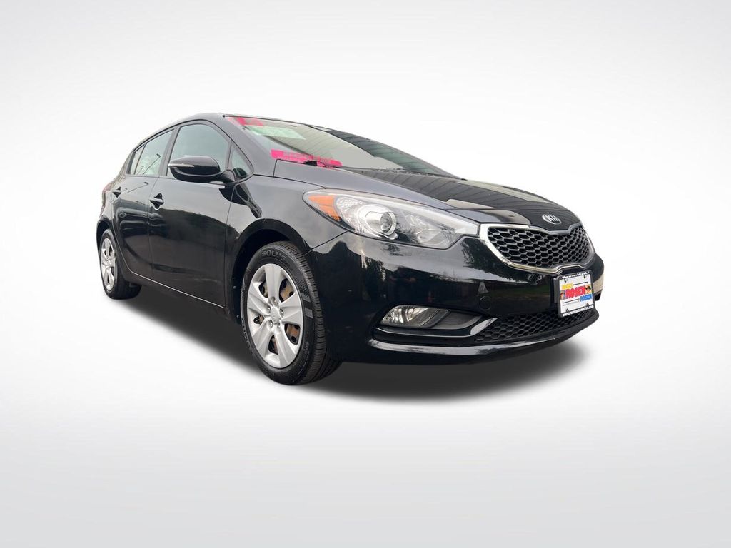 2016 Kia Forte LX photo 3