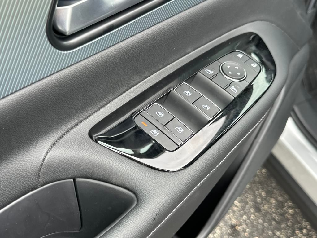 2025 Nissan Murano SL - Photo 11
