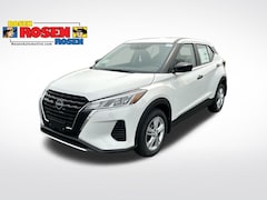 2025 Nissan Kicks Play S SUV