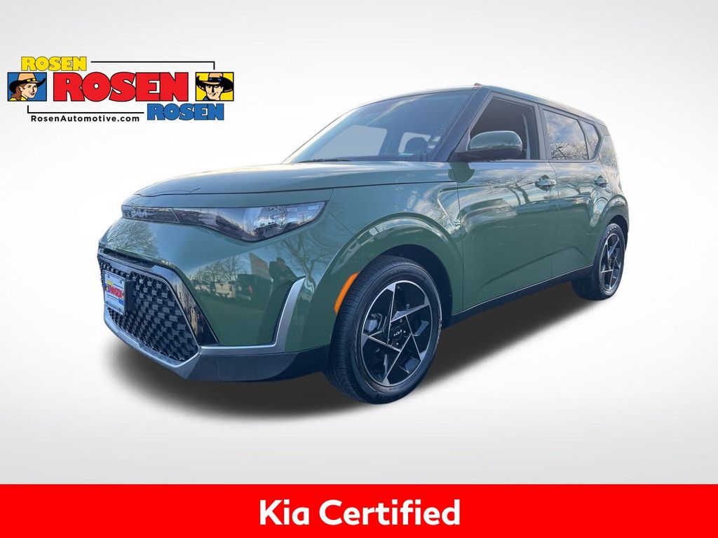 2023 Kia Soul EX's photo