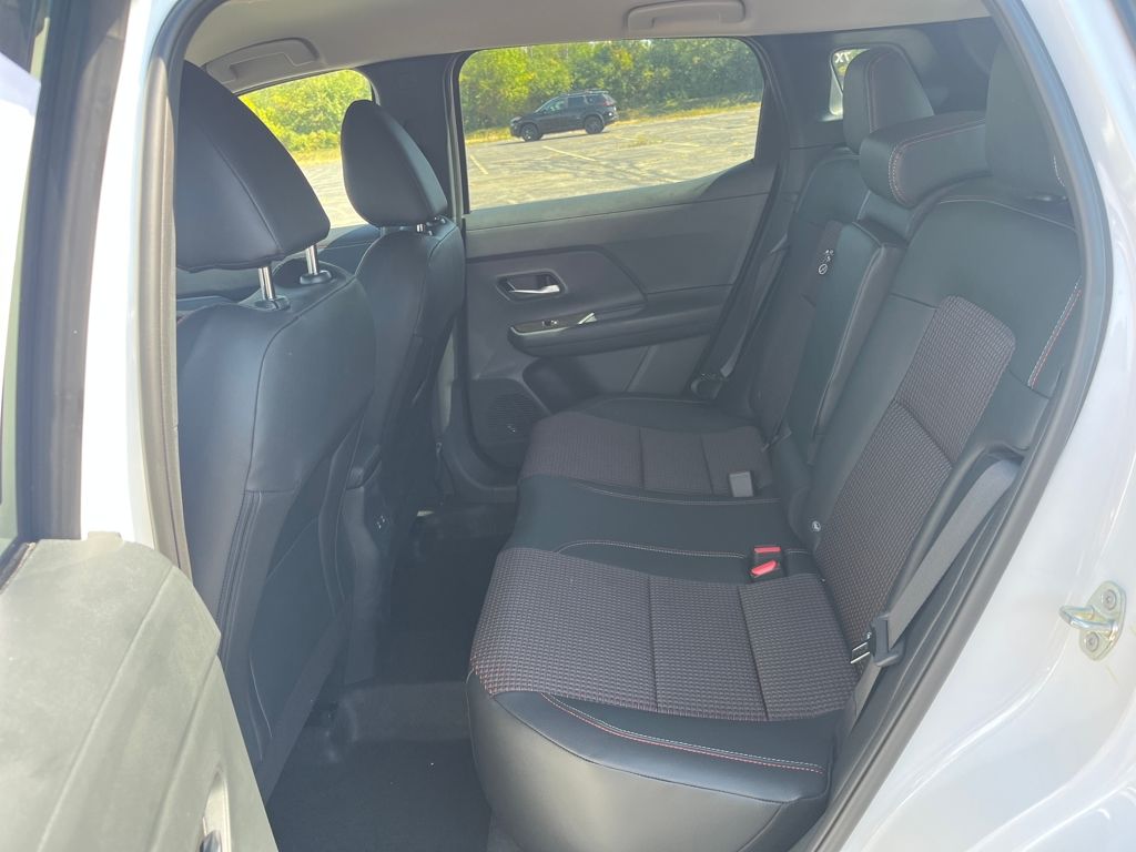 2026 Nissan KICKS SR AWD - Photo 14