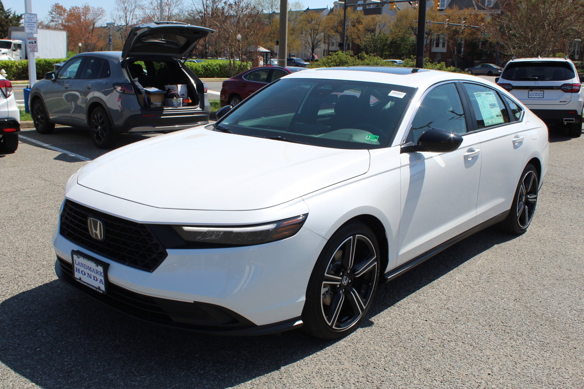 2025 Honda Accord Hybrid Sport photo 3